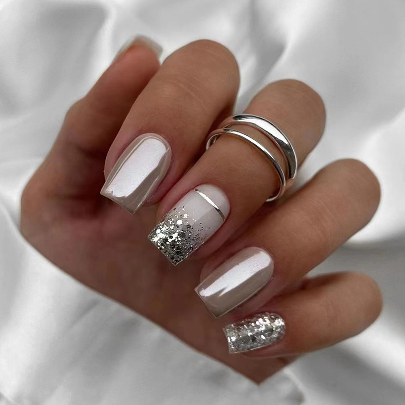 Krótkie kwadratowe sztuczne pa – Nail Art Press On recenzja i cena