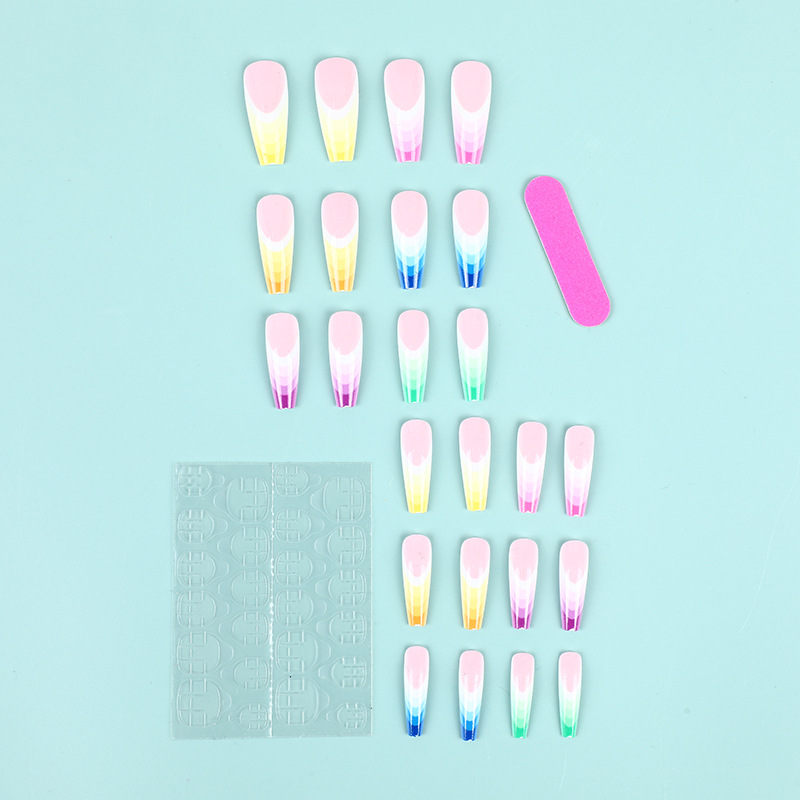 Krótkie, średnie sztuczne pazn – Nail Art Press On recenzja i cena