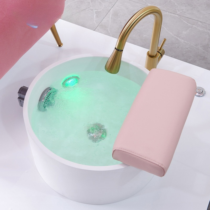 Wielofunkcyjne krzesło do pedi – Nail Art Queen recenzja i cena